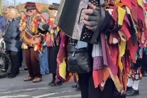 image-1041758314802404